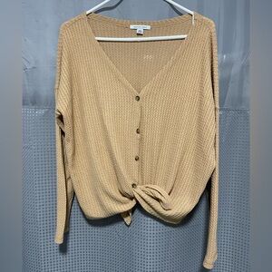 AE American Eagle Waffle Knit Tie Knot Button Down Shirt Medium women’s